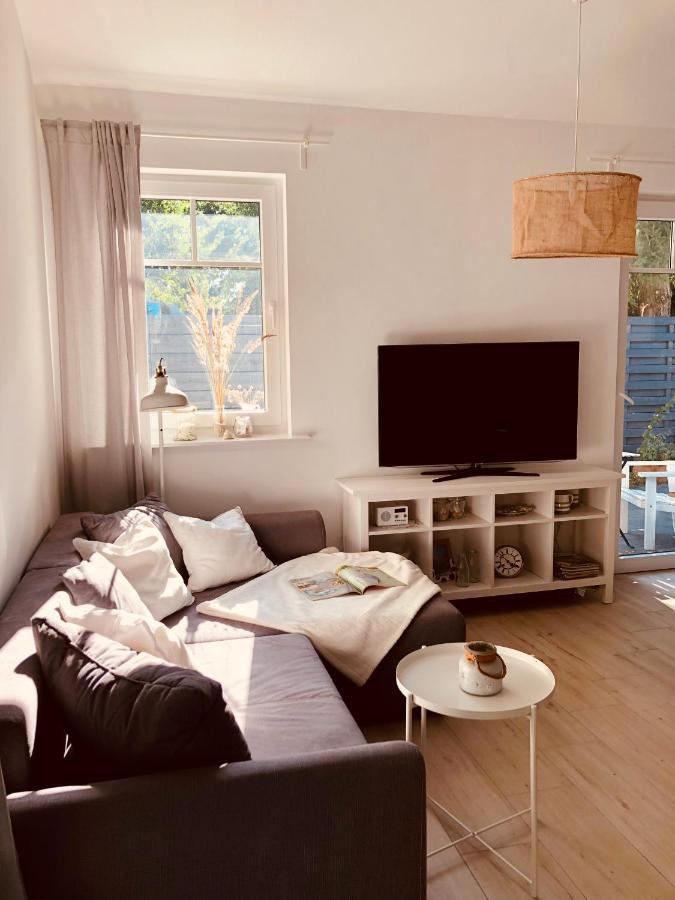 Gartenloft Mit Outdoor Whirlpool Und Garten Petershagen-Eggersdorf Екстериор снимка