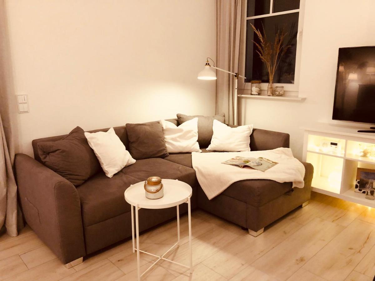 Gartenloft Mit Outdoor Whirlpool Und Garten Petershagen-Eggersdorf Екстериор снимка